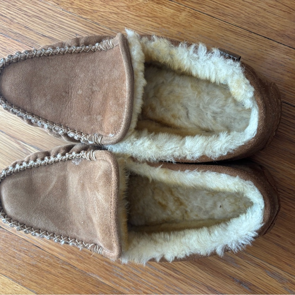 Men’s LL bean slippers lightly worn